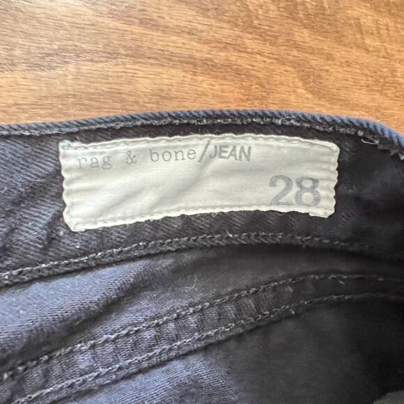 Rag & Bone Shorts Women's Size 28 Black Rebel Boyfriend Denim Jean Distressed - Picture 3 of 9